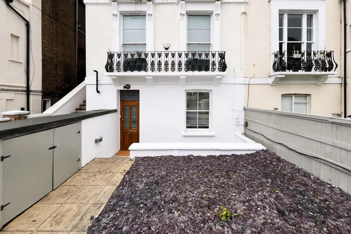 The Camden Park Place - Lovely 4bdr Flat With Garden *